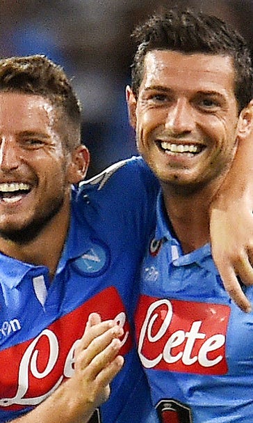 Claudio Bravo's howler gives Napoli edge over Barcelona in friendly